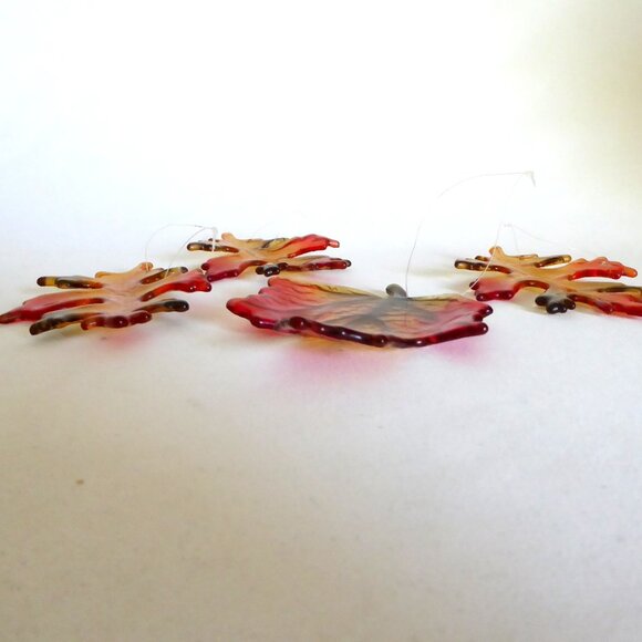 NEW HANDCRAFTED GLASS MAPLE & OAK FALL LEAVES DECORATIVE ORNAMENTS - Picture 8 of 8